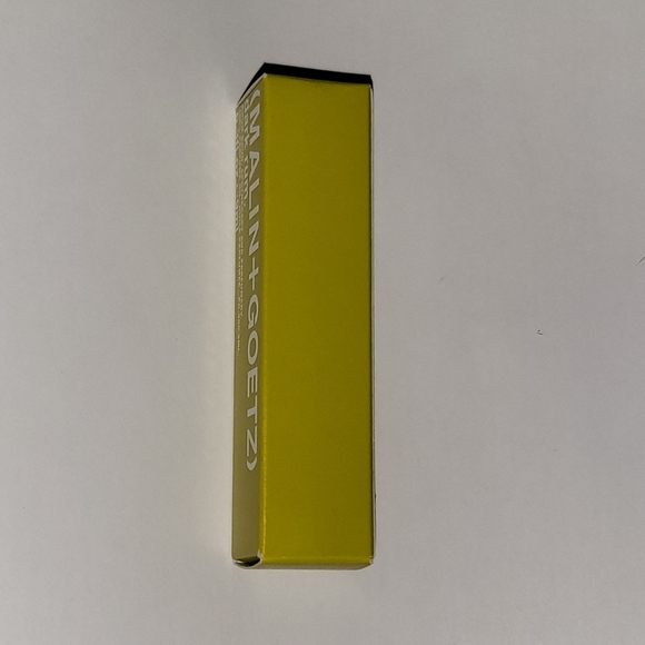 Malin + Goetz Dark Rum Scent Oil - Picture 4 of 7